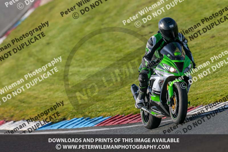 PJM Wedding Photography;enduro digital images;event digital images;eventdigitalimages;mallory park;mallory park photographs;mallory park trackday;mallory park trackday photographs;no limits trackdays;peter wileman photography;racing digital images;trackday digital images;trackday photos